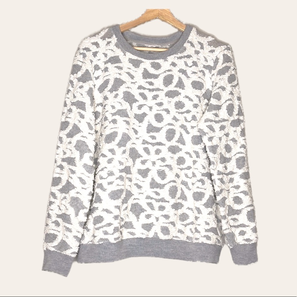 Club Monaco Gray and White Crew Neck Sweater